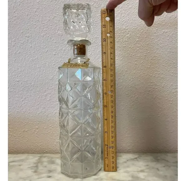 Vintage antique round Vodka cut glass decanter - Picture 3 of 8